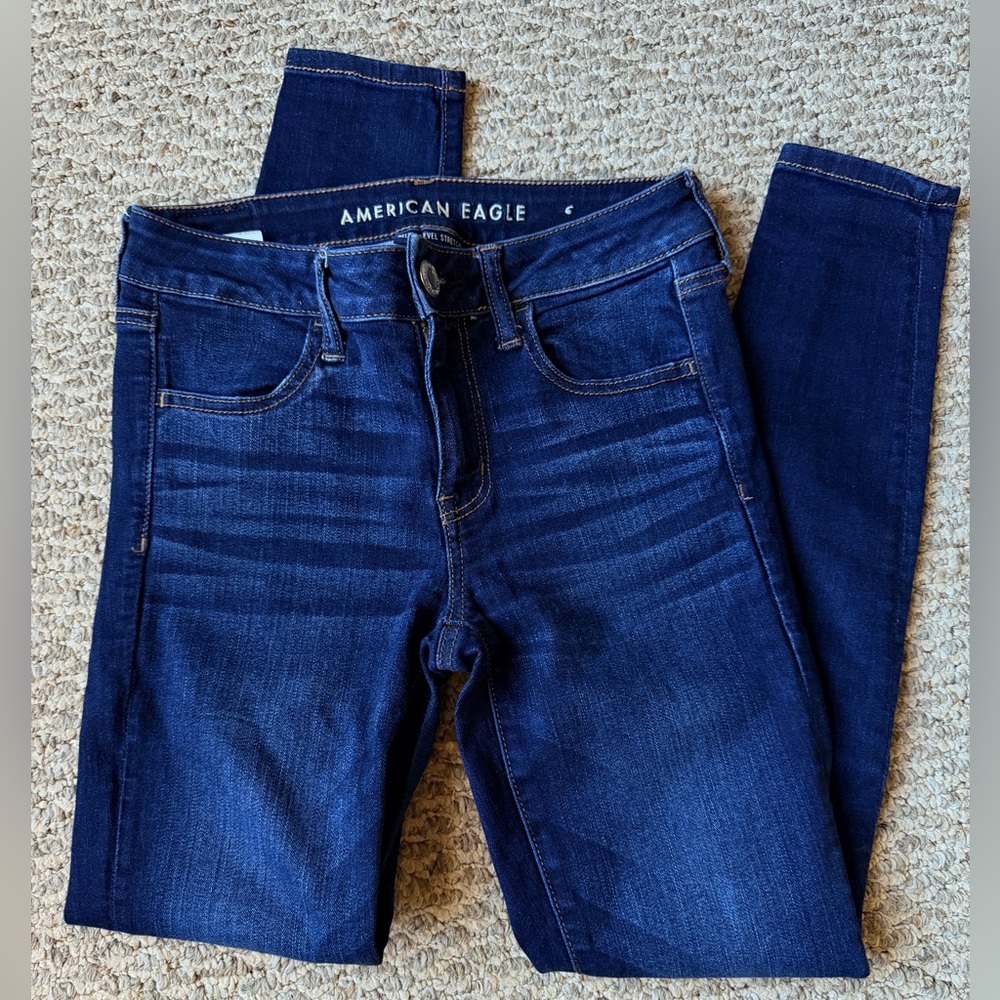 American Eagle Women’s Deep blue Skinny Jeans